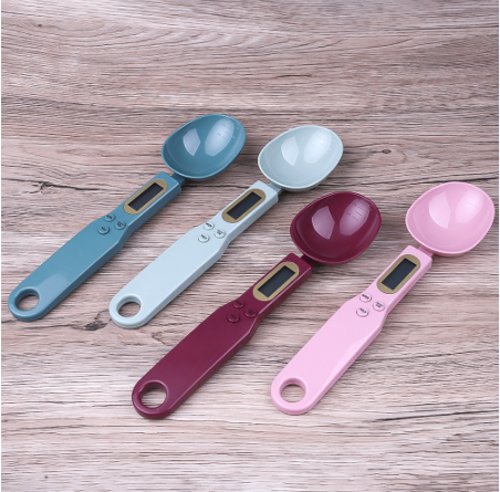 Digital measuring spoon